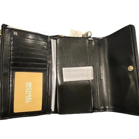MICHAEL KORS Jet Set Large Flap Phone Wristlet Wallet Black - Picture 6 of 10